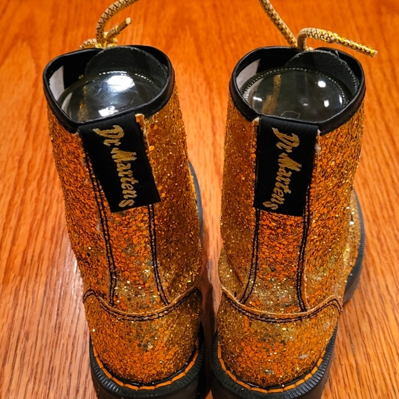 Made in England Doc Marten boot - Picture 4 of 11